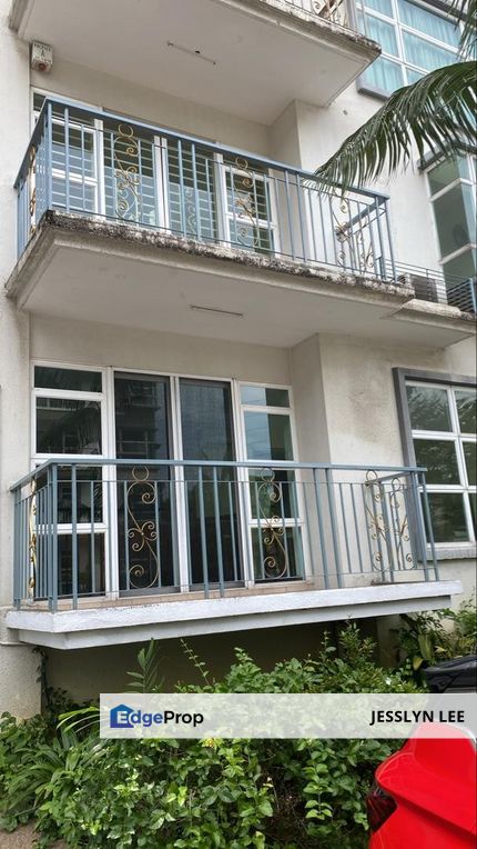 Desa Impiana Condominium For Sale Lower unit 2 storey , Selangor, Puchong