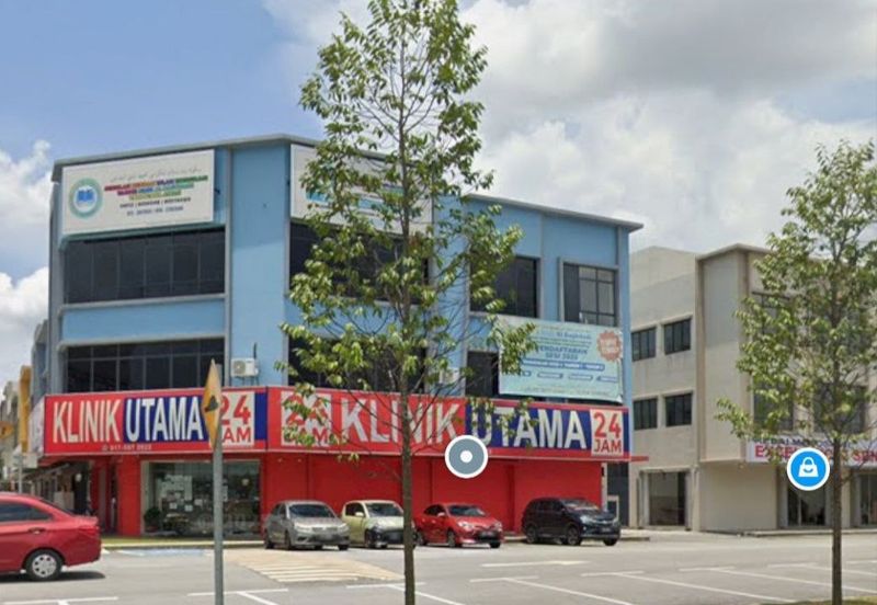 Triana @ Tropicana Amans