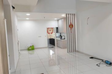 Parkfield Residences, Tropicana Heights