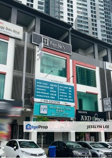 Jalan Simfoni Balakong Shoplot  Facing main road side  , Selangor, Cheras