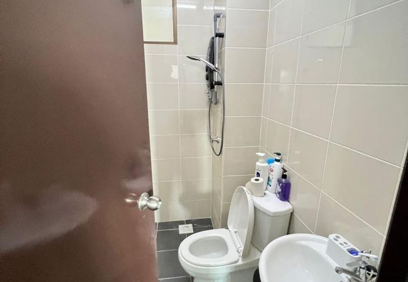 Residensi Zamrud (Zamrud Residensi)