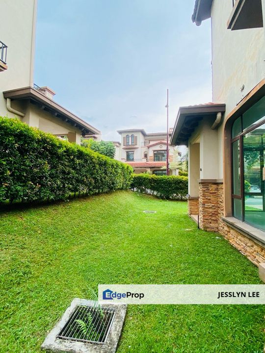 Villa Diamond Residence Semenyih For Sale Facing South , Selangor, Semenyih