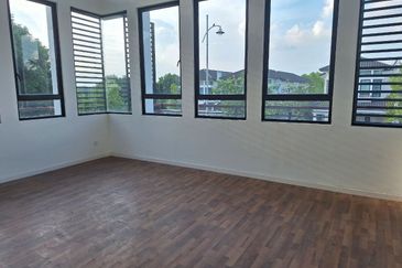 Tenderfields @ Eco Majestic