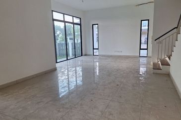 Tenderfields @ Eco Majestic