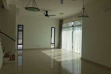 Tenderfields @ Eco Majestic