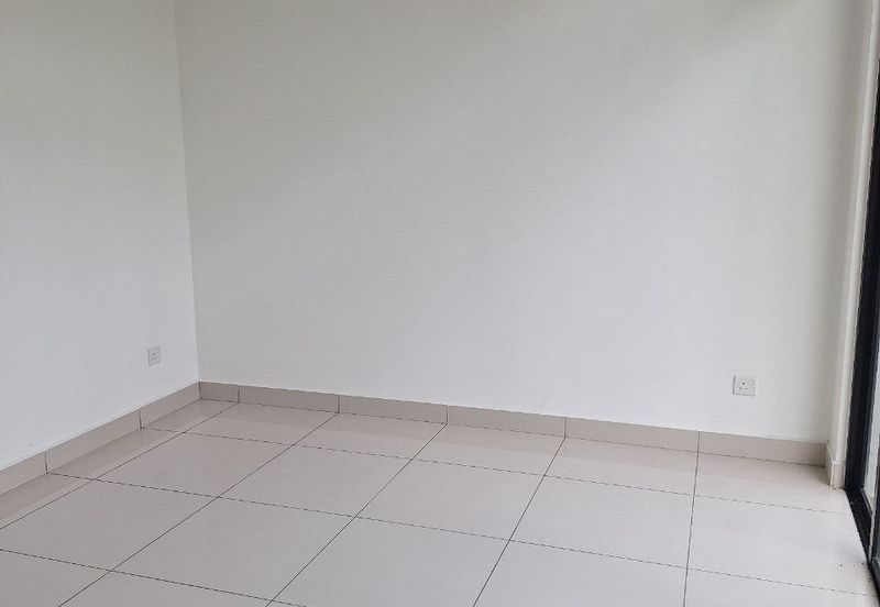 Tenderfields @ Eco Majestic