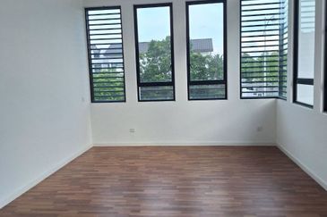 Tenderfields @ Eco Majestic