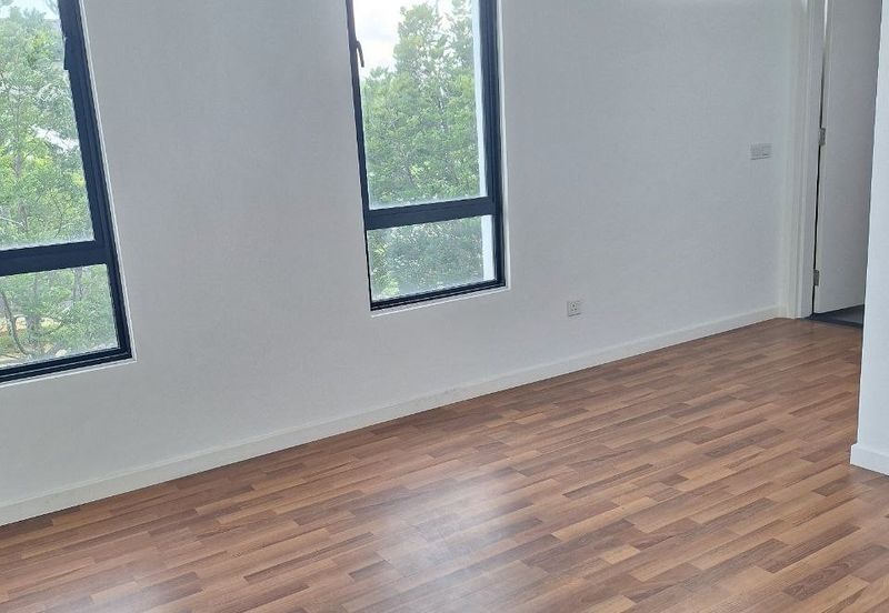 Tenderfields @ Eco Majestic