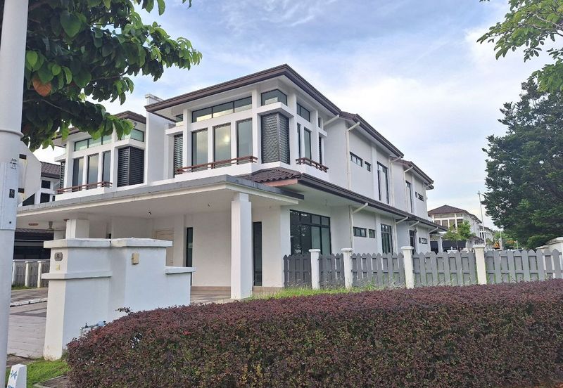 Tenderfields @ Eco Majestic