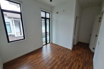 Tenderfields @ Eco Majestic