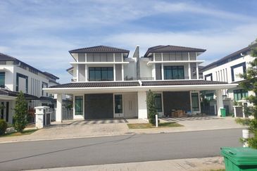 Tenderfields @ Eco Majestic