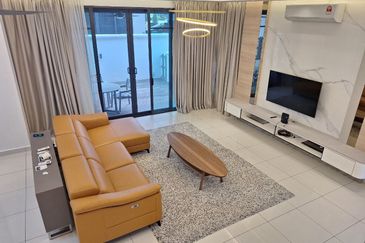 Tenderfields @ Eco Majestic