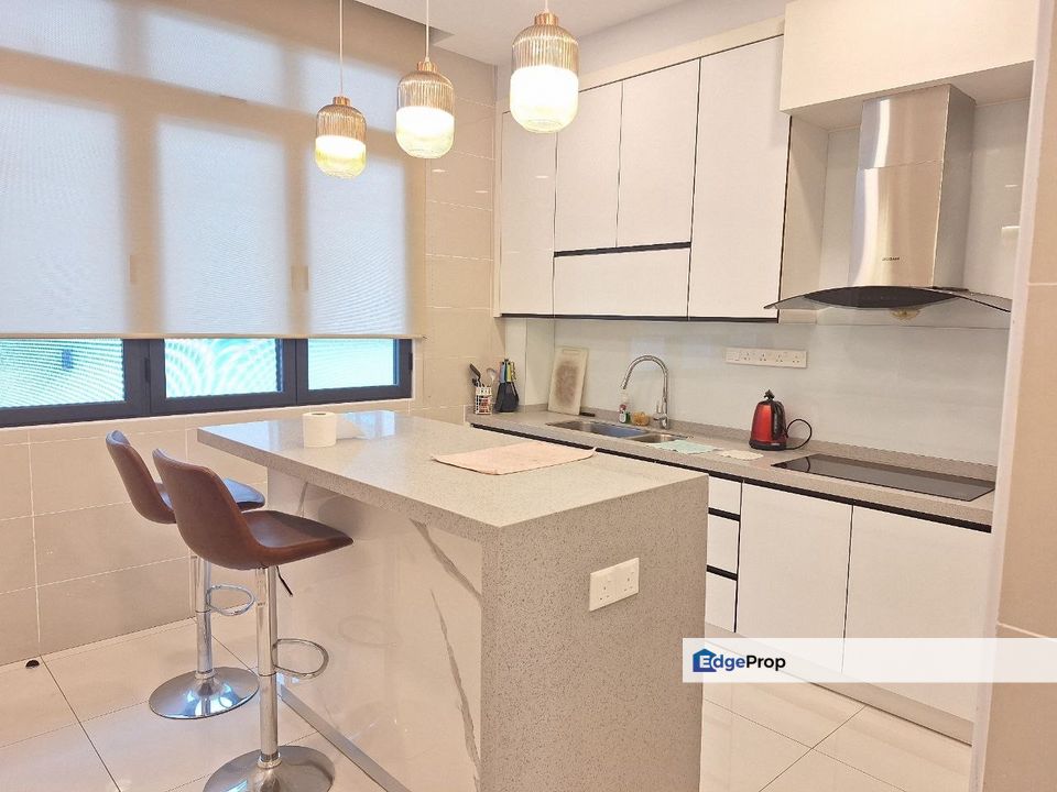 (Fully Furnish) 2 Storey Semi Detached Eco Majestic Semenyih for Sale, Selangor, Semenyih