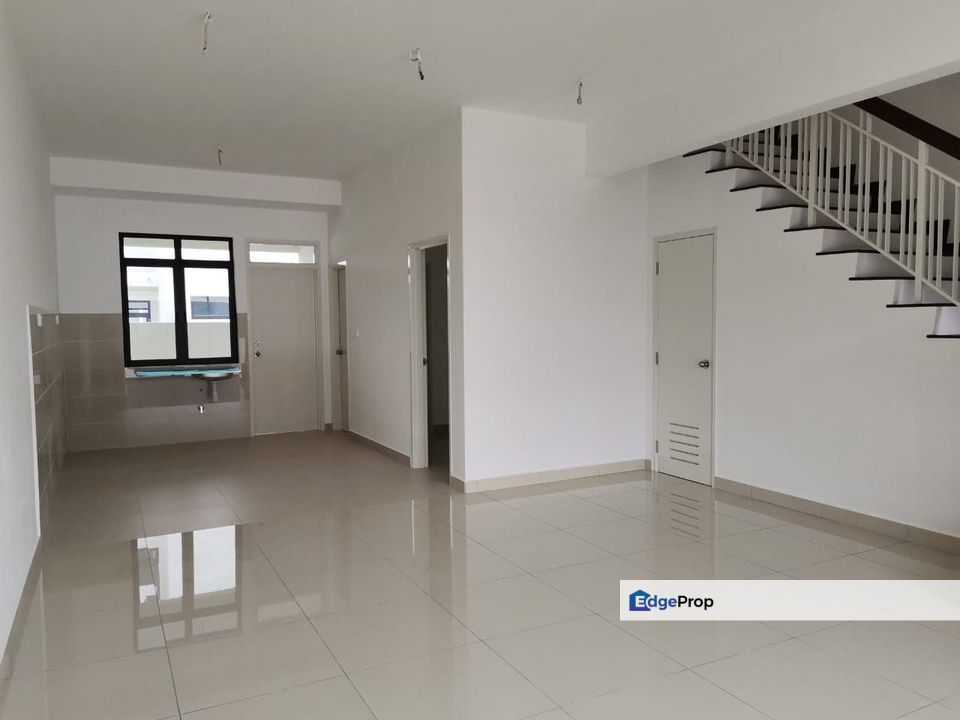 Mutiara Hills Semenyih Landed [Full LOAN, Free SPA Legals Fees, Free MOT, Free Loan Legals Fees, ], Selangor, Semenyih