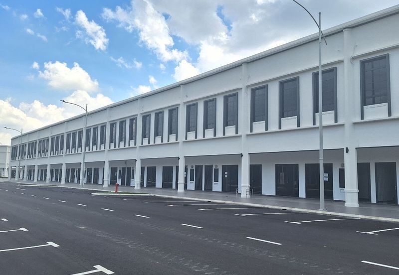 Silver Square @ Eco Majestic