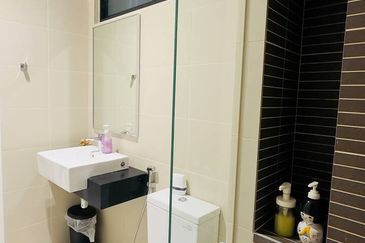 The Sentral Suites KL Sentral for Sale