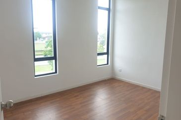 Tenderfields @ Eco Majestic