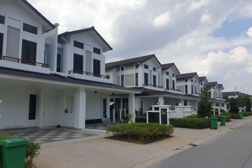 Tenderfields @ Eco Majestic