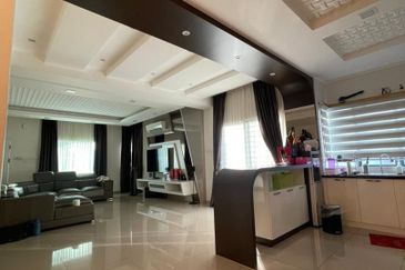 For Sale Semi D Taman Bukit Jelutong Mantin, N9  