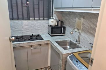 [Fully Furnished] D'Nuri Residence @ Desa Petaling for Rent
