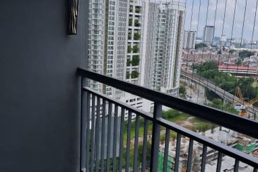 [Fully Furnished] D'Nuri Residence @ Desa Petaling for Rent