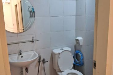 [Fully Furnished] D'Nuri Residence @ Desa Petaling for Rent