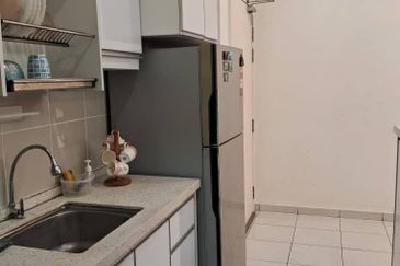 [Fully Furnished] D'Nuri Residence @ Desa Petaling for Rent