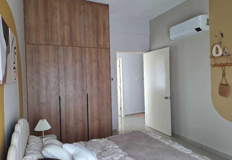 Jadite Suites @ Jade Hills