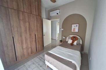 Jadite Suites @ Jade Hills