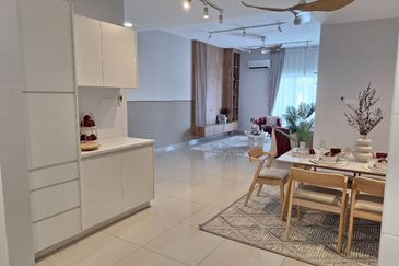 Jadite Suites @ Jade Hills