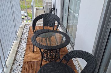 Jadite Suites @ Jade Hills