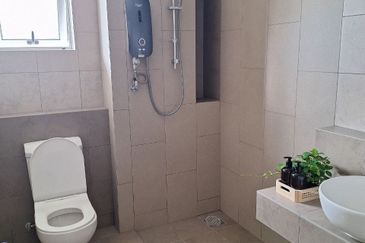 Jadite Suites @ Jade Hills