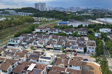 Jadite Suites @ Jade Hills