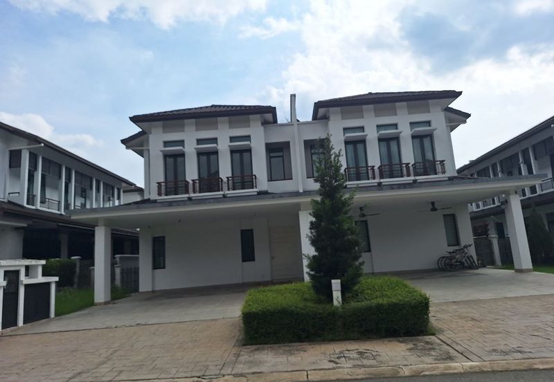 Tenderfields @ Eco Majestic