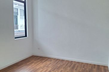 Tenderfields @ Eco Majestic