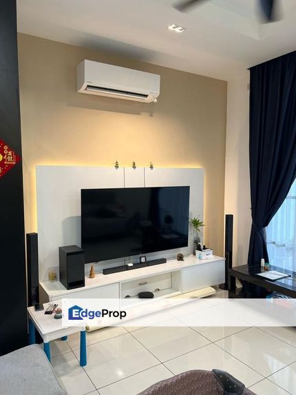  ECO MAJESTIC, SEMENYIH ...Renovated, partially furnish Built in item, Selangor, Semenyih