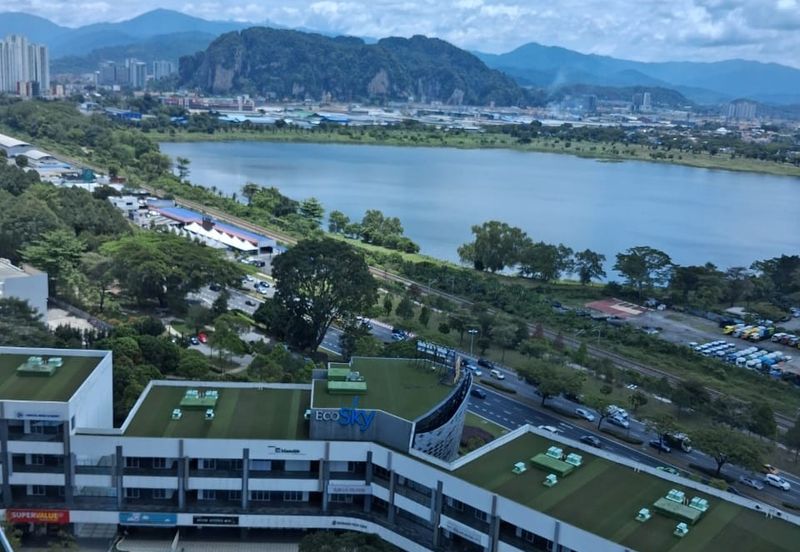 Clarita Tower @ Eco Sky