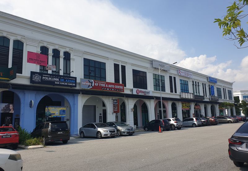 Ivoris @ Eco Majestic