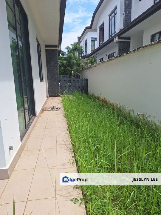 Eco Majestic Semenyih Semi D Open Facing CORNER, Selangor, Semenyih