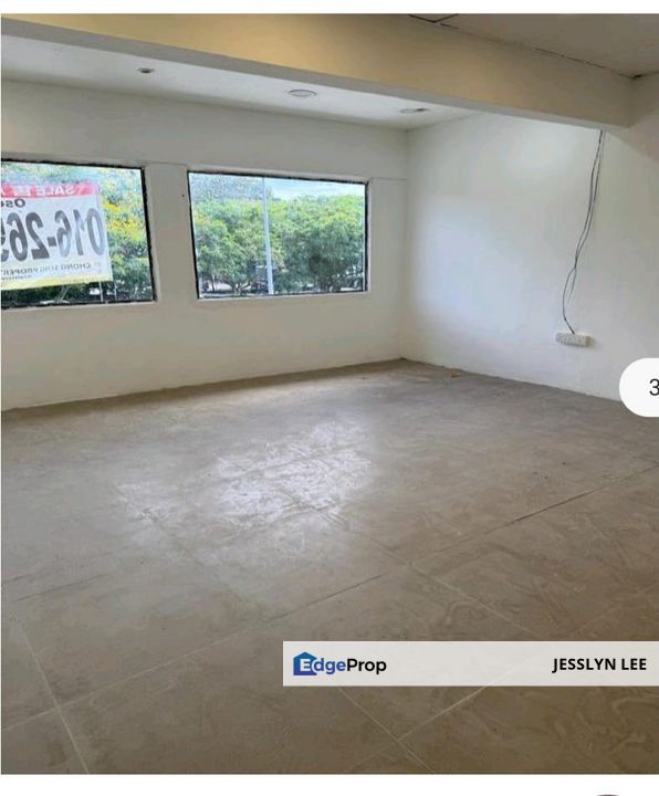 Bukit Sentosa, Rawang Facing main road, Selangor, Rawang