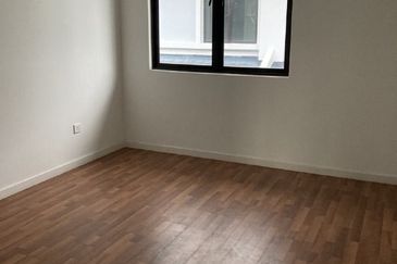 Cradleton @ Eco Majestic