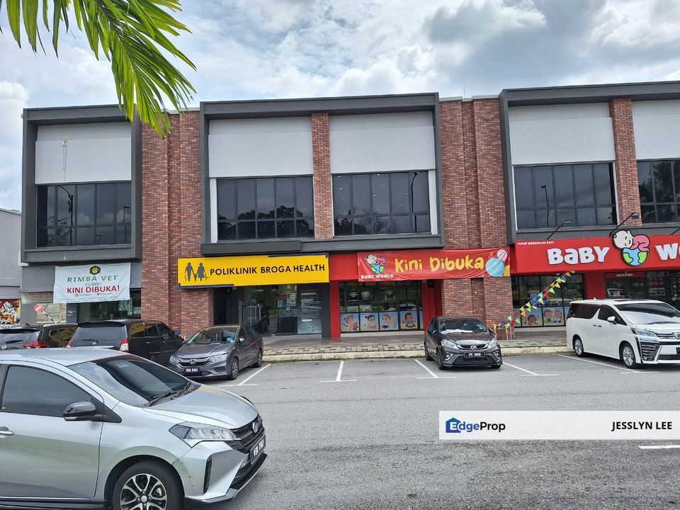 Setia Mayuri Baris Place, Semenyih Broga Shop , Selangor, Semenyih