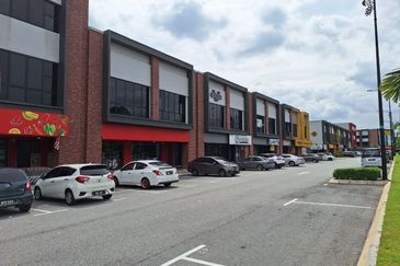 Baris Place @ Setia Mayuri