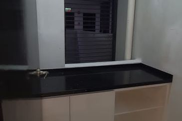 Kiara Plaza Service Apartment @ Semenyih