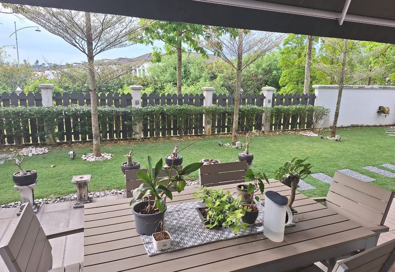 Tenderfields @ Eco Majestic