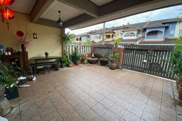 SL 6, Bandar Sungai Long