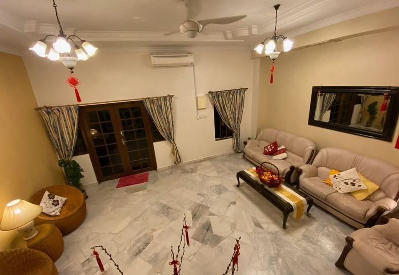 SL 6, Bandar Sungai Long