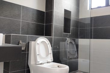 Elmera @ Setia Ecohill 2