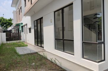 Elmera @ Setia Ecohill 2