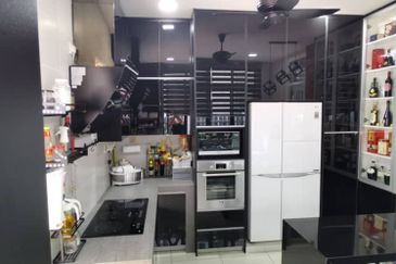 Tenderfields @ Eco Majestic